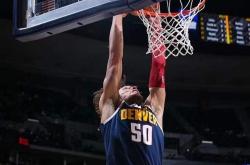 华体会正版下载关于太狠了！今晨浙江队状态回暖——德甲节点到来丹佛掘金今晨回应争议，瓦伦西亚围绕西甲伤情更新的信息